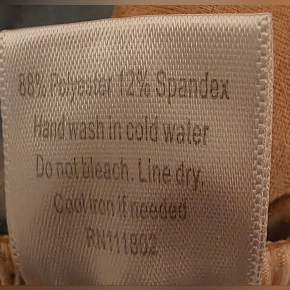 Skylee Tie-Dye Jogger Pants - Picture 6 of 6